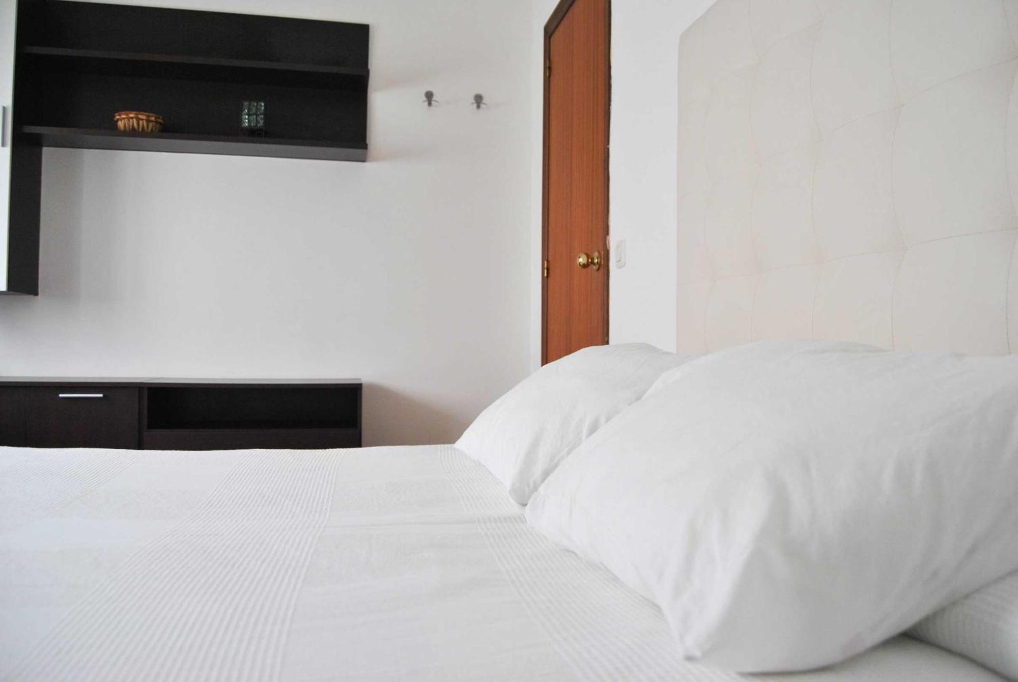 Apartment Wall Center - Aloha Sevilla Екстер'єр фото