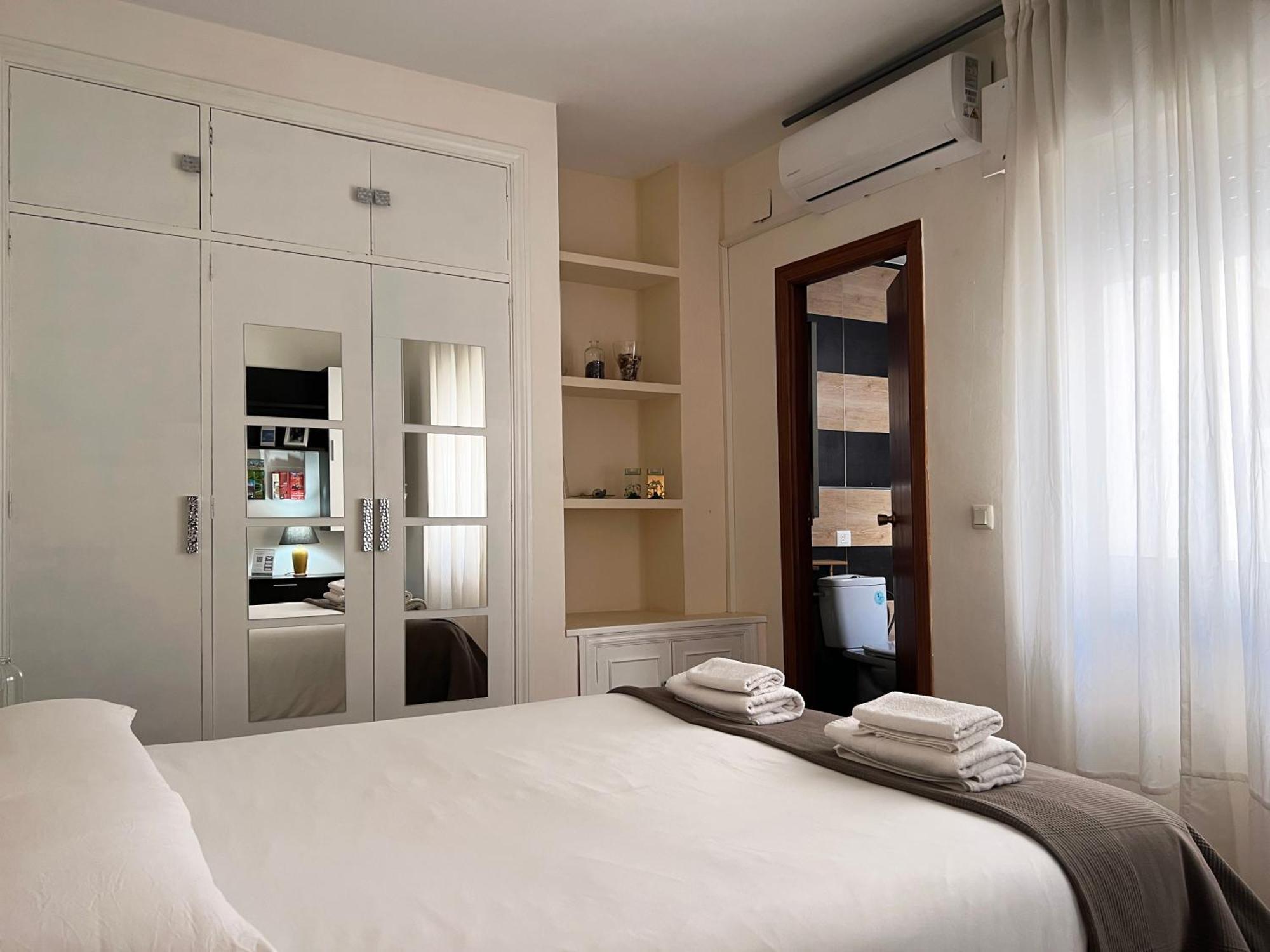 Apartment Wall Center - Aloha Sevilla Екстер'єр фото